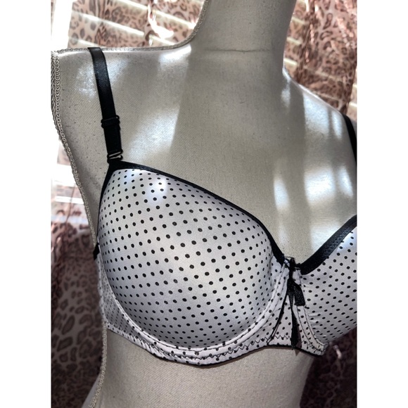 Women’s Black Polka Dot Bra 🖤 - Picture 4 of 13